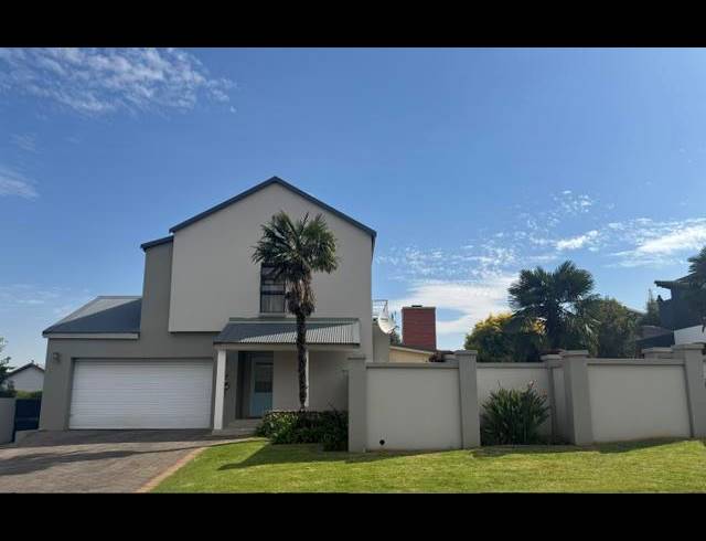 3 BEDROOM HOUSE FOR SALE IN MIDSTREAM HILL